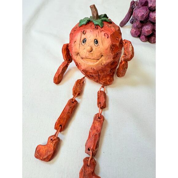 Vintage Anthropomorphic 6 Fruit Figurines Shelf Sitters - Picture 5 of 9